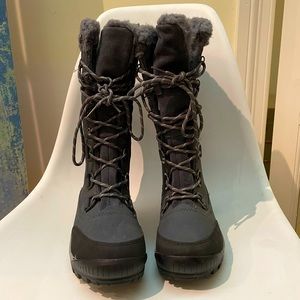 BEARPAW WATERPROOF BOOTS SIZE 6 CHARCOAL GREY NWOT